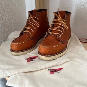 Free People Red Wing 6” Classic Moc Boot